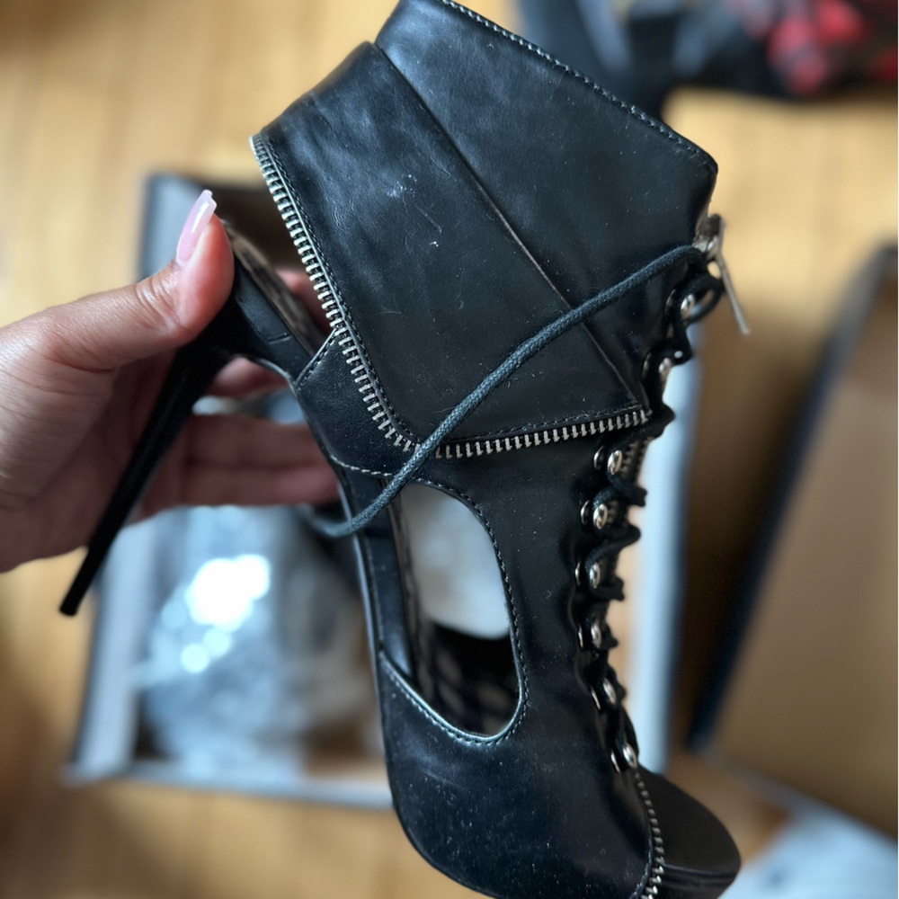 Michael Antonio Black Lace-Up Boots
